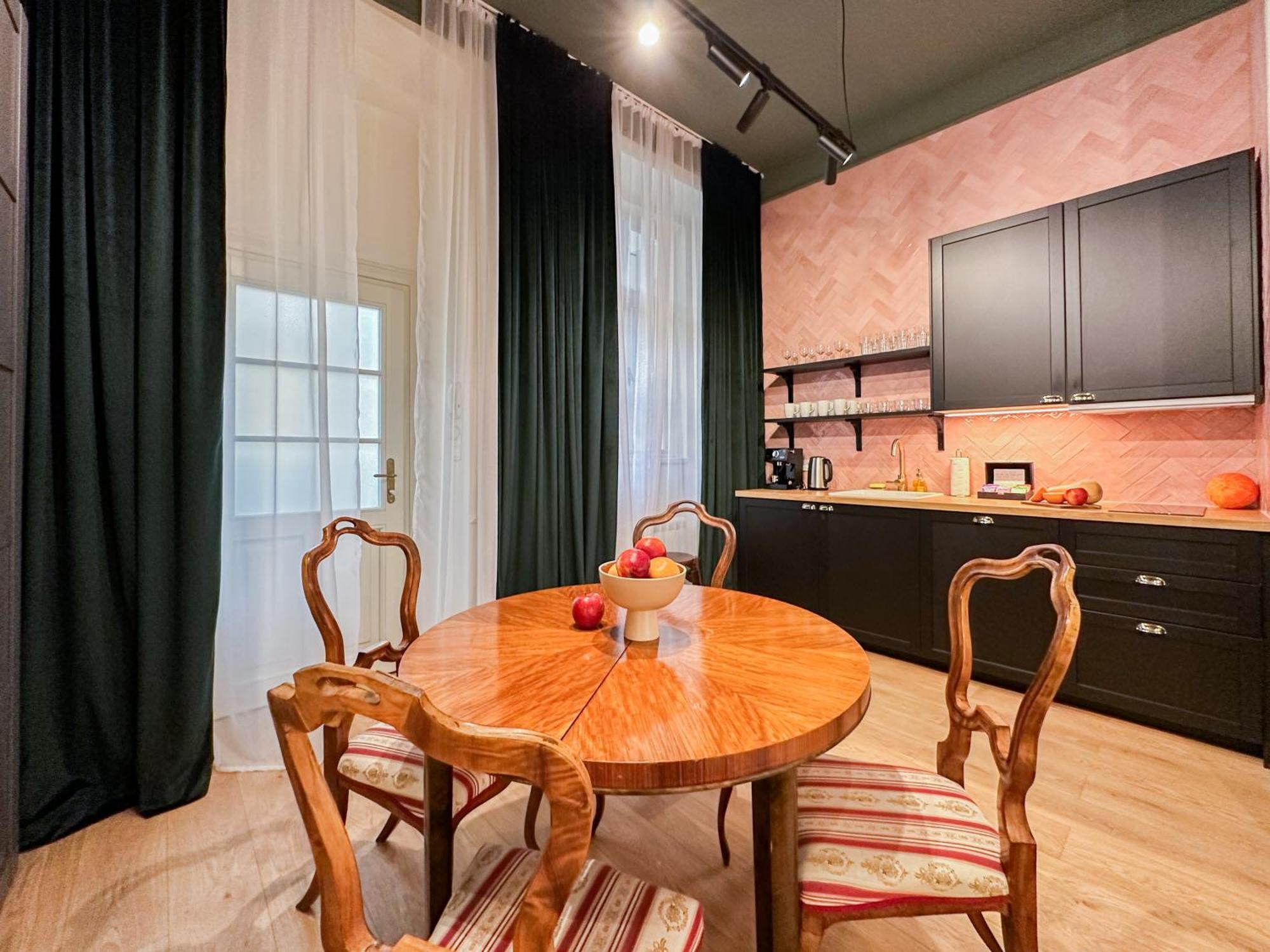 Turnkey I Antonin Dvorak Apartments Praga Quarto foto